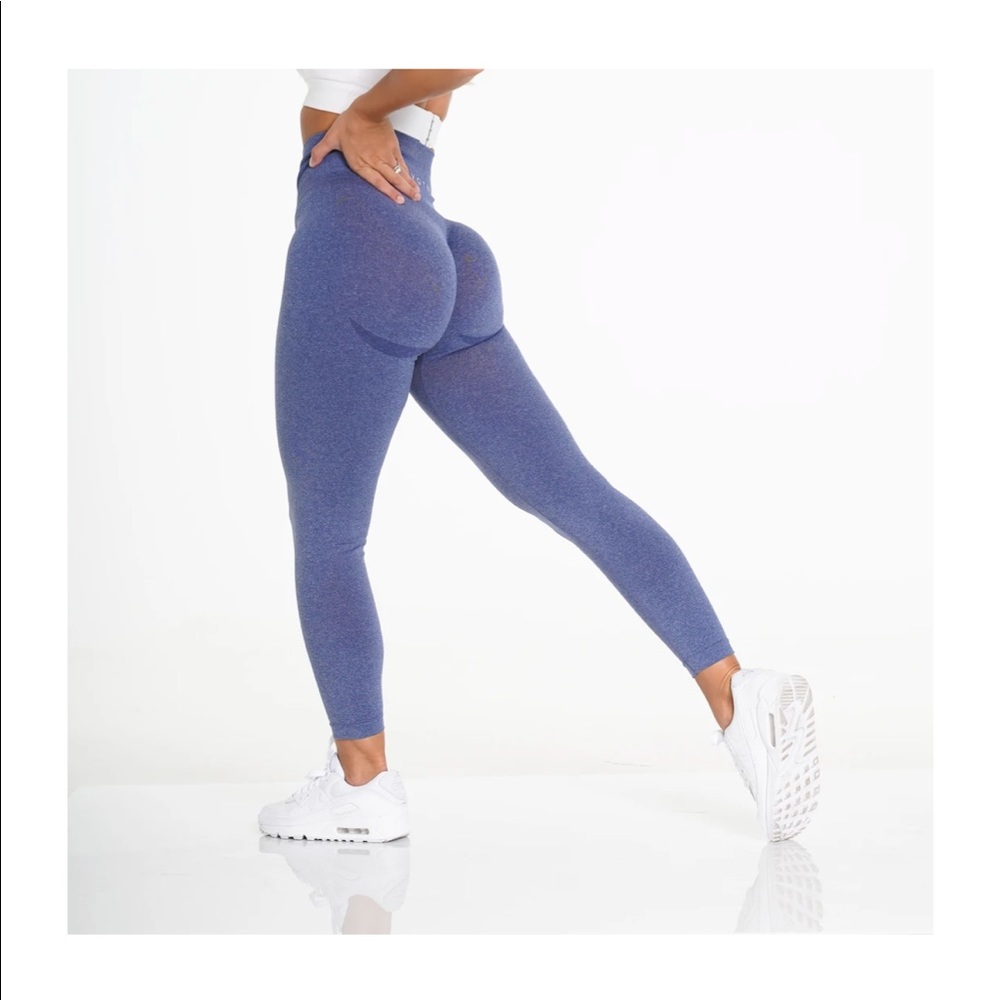 NWT - Royal Curve NVGTN leggings